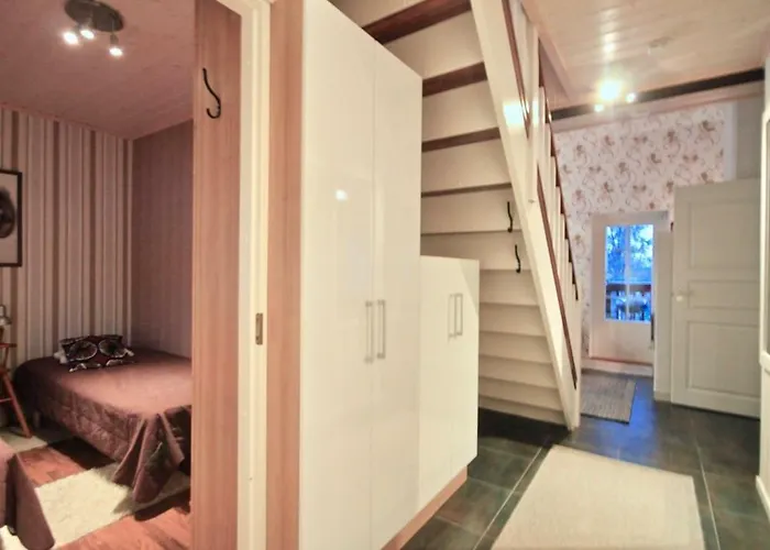 Levin Roelli - 4 아파트 *